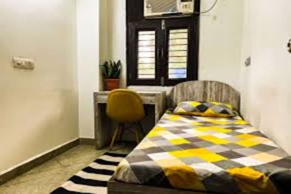 Premium Single Occupancy